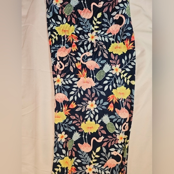 Secret Treasures Womens Blue Floral And Flamingo Pajama Pants Size Medium - Picture 3 of 12